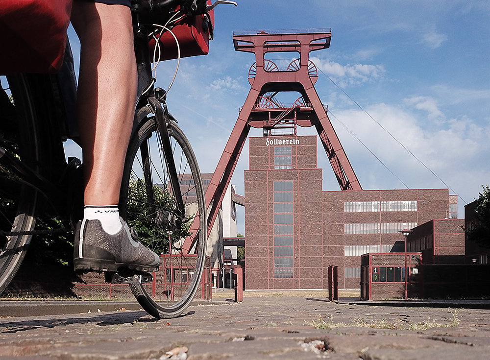 Radtour-Zeche-Zollverein.jpg